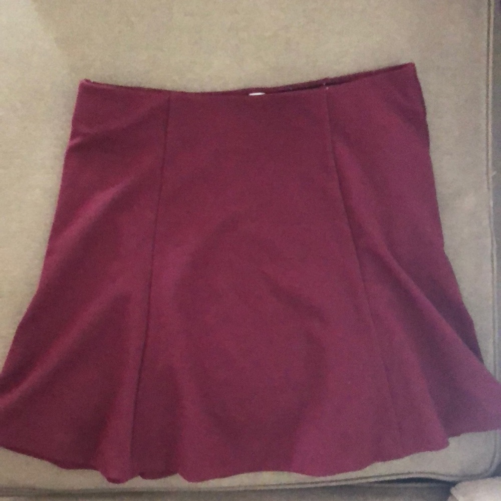 Old navy maroon skirt size medium